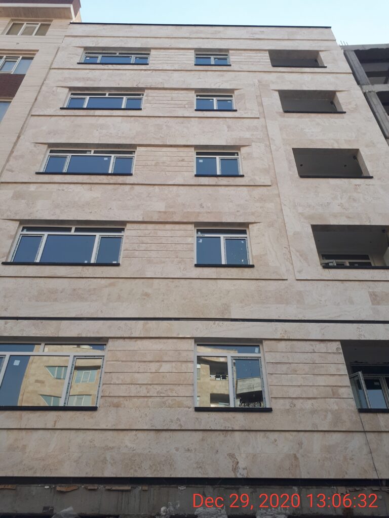 پنجره یو پی وی سی